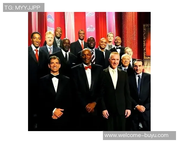 科尔赞克尼佩尔展现克里斯穆林风采引发球迷热议